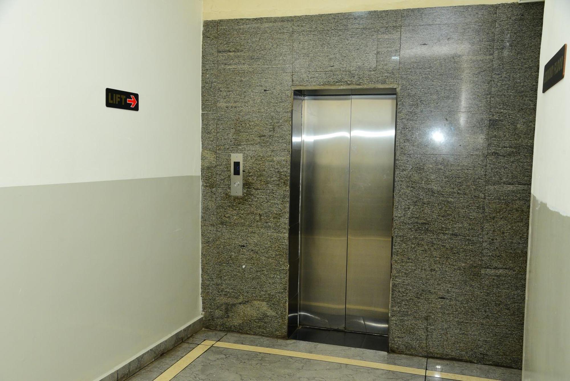 Sri Sai Residency Hotel Tumkur Eksteriør billede